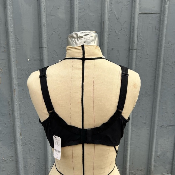 Understance Black Spacer Air Bra, BNWT, size 38 D - Picture 4 of 10